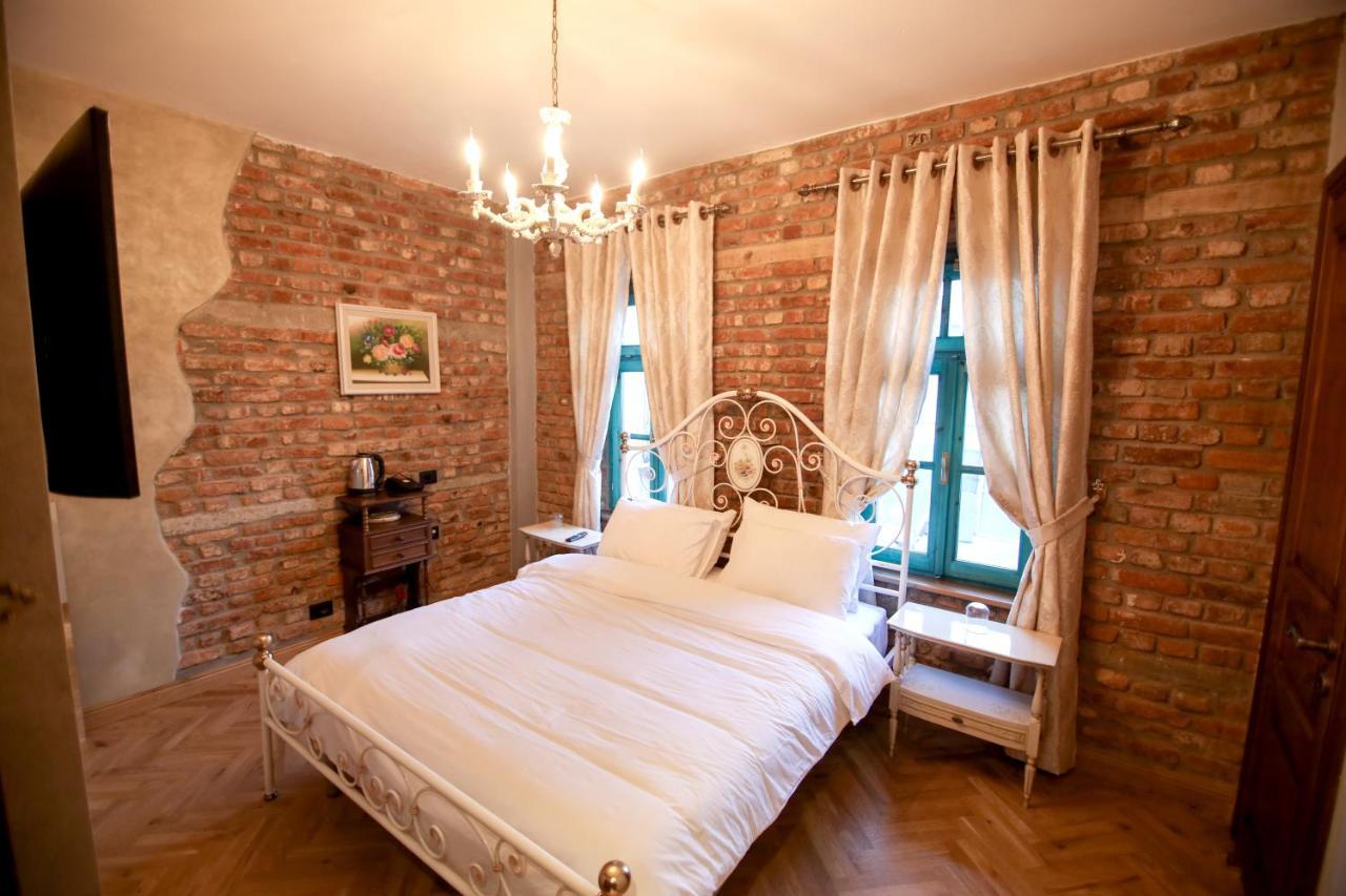 Vila Sonnet Корча Екстер'єр фото