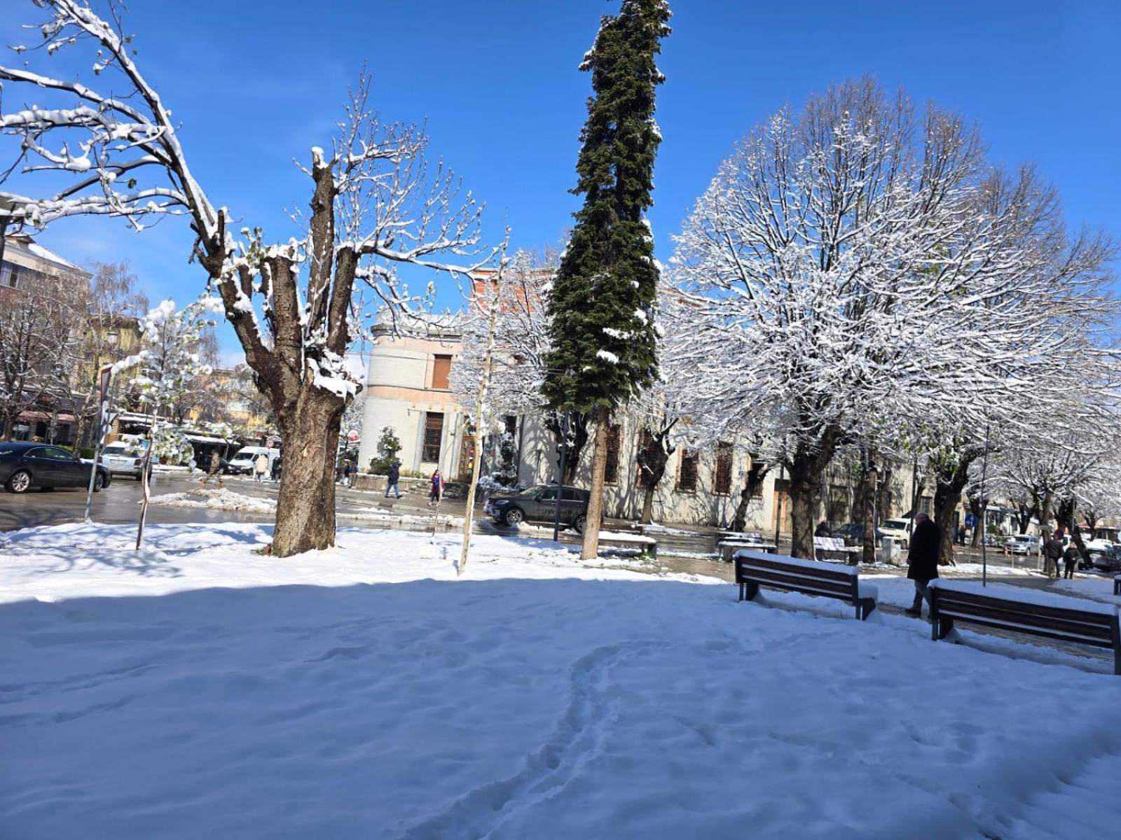 Vila Sonnet Корча Екстер'єр фото